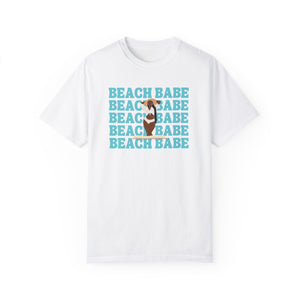 Beach Babe in Swim Suit with Sun Hat Women's Beach T-Shirt