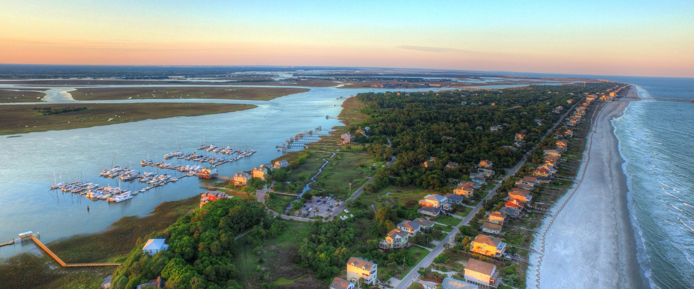 What are the top 10 things to do in Folly Beach, SC?