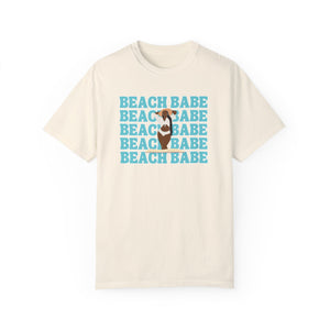 Beach Babe in Swim Suit with Sun Hat  Women's Beach T-Shirt